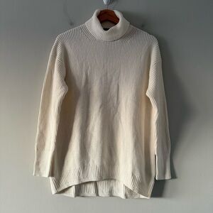 J Crew Ribbed Turtleneck Sweater Womens XS Relaxed Ivory Knit Pullover BB427